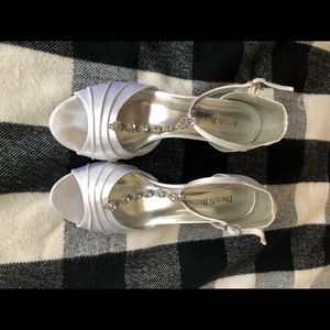 David’s bridal wedding bridesmaid heels
